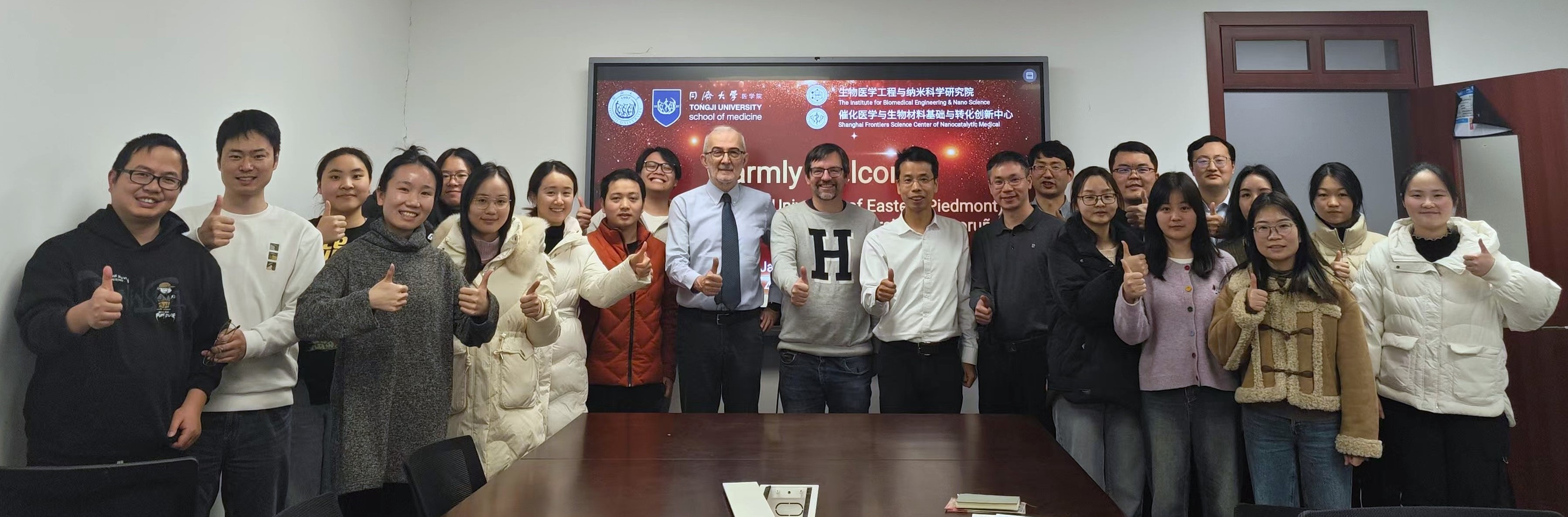 意大利东皮埃蒙特大学Mauro Botta教授和西班牙拉科鲁尼亚大学Carlos Platas-lglesias教授莅临我院学术指导与交流